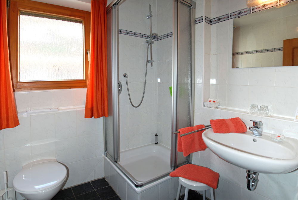 Badezimmer Doppelzimmer Deluxe